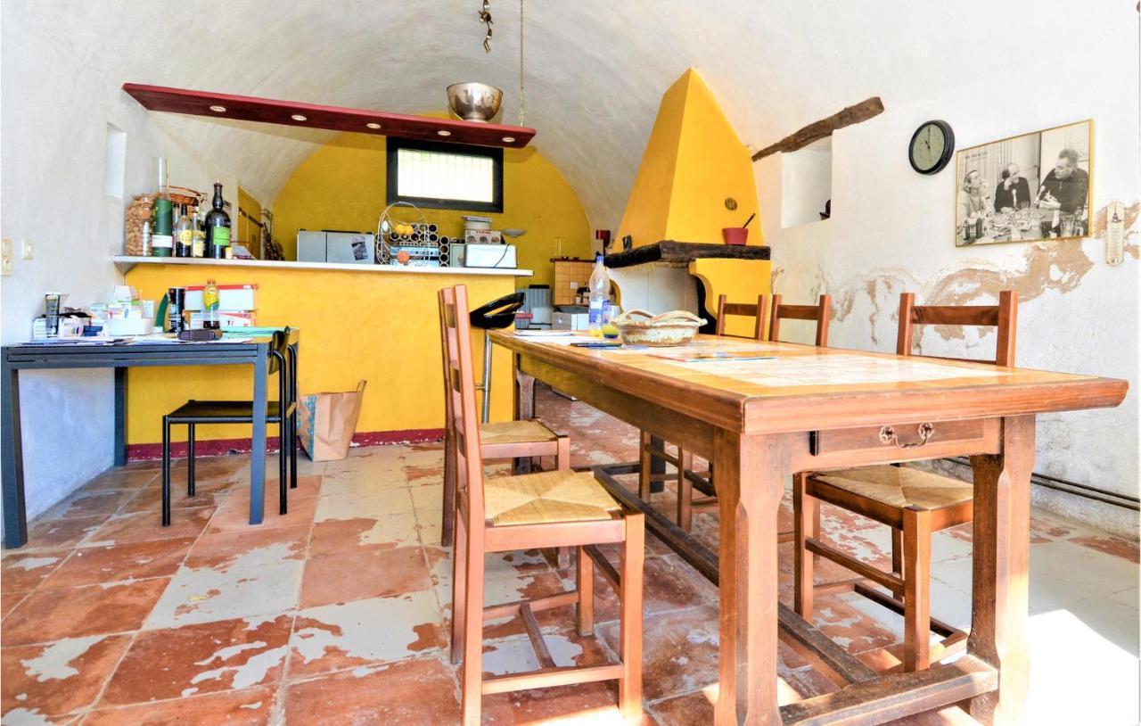 Stunning Home In St-Hippolyte-Du-Fort With Wifi Saint-Hippolyte-du-Fort Εξωτερικό φωτογραφία